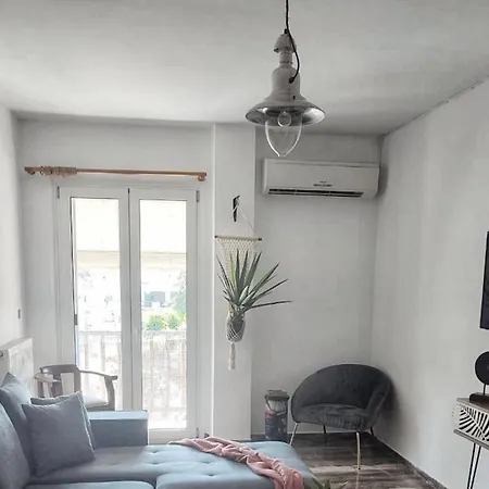 Lauren's Charm Town 2-bedroom Apartment Lefkada City
