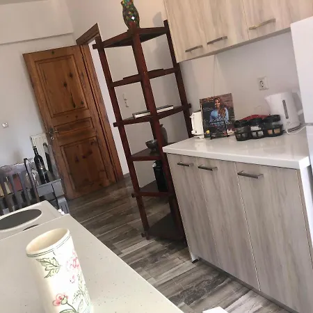 Lauren's Charm Town 2-bedroom Apartment Lefkada City